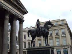Statue of Duke of Wellington Wallpaper