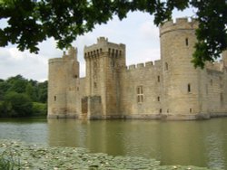 Bodiam Castle Wallpaper
