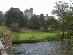 River Wye towards Haddon Hall. Wallpaper