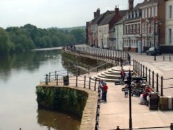 View from Severn Bridge, Bewdley Wallpaper