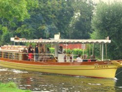 Alaska an Old River Steam Boat Wallpaper