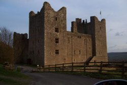 Castle Bolton, bright spell Wallpaper