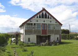 Rail carriage house ? Wallpaper