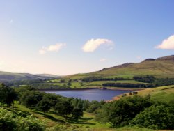 Dovestones Reservoir Wallpaper
