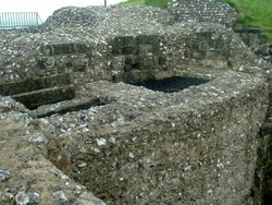 Norman castle ruins Salisbury Wallpaper