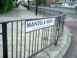 London Southwark street Wallpaper