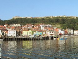 Scarborough Wallpaper