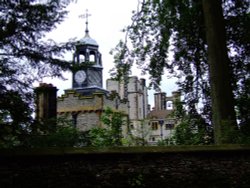The imposing house at the Thornbridge estate Wallpaper
