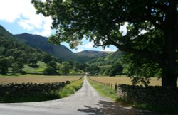 The lane to Seldom Seen Farm, Glencoyne Bay, Ullswater. English Lakes. Wallpaper