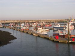 Ramsgate outer harbour. Wallpaper
