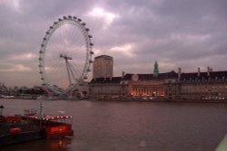 London Eye at Dusk Wallpaper