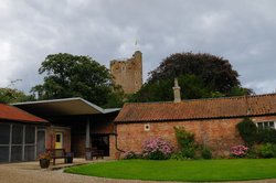 Caister Castle Ruins and Car Museum August 2008 Wallpaper