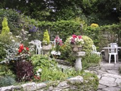 Worth tea rooms Wallpaper