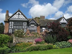 Speke Hall, The National Trust Wallpaper