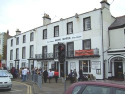 Hope Hotel Wallpaper