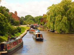 Canal Boats Wallpaper