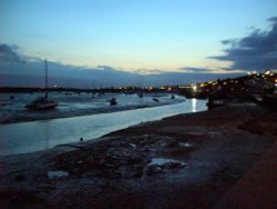 Night Scene Wallpaper