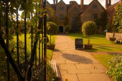 Packwood house Wallpaper