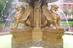 Lion Fountain, Town Hall Square