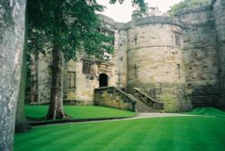 Picture of Skipton Castle Wallpaper