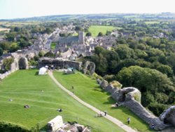 Corfe Castle Wallpaper