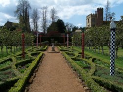 Penshurst Place and Gardens, Penshurst, Kent Wallpaper