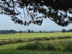 The view to the west across the fields at Skidby Wallpaper