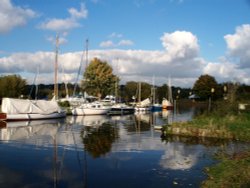 Whitlingham Lake Wallpaper