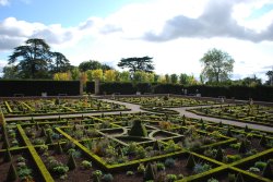 The garden at Hanbury Hall Wallpaper