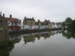 Godmanchesterby the river Wallpaper