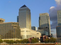 Canary Wharf in the early evening light Wallpaper