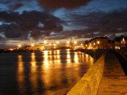 Night shot 1 Wallpaper