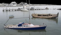 Rye at high tide Wallpaper