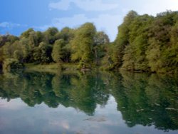 Fonthill lake Wallpaper