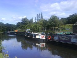The Leeds Liverpool Canal Wallpaper