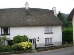 Carleton Cottage (front) Wallpaper