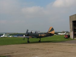 Light Aircraft at White Waltham Wallpaper
