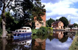 Newbury, Berkshire. Wallpaper