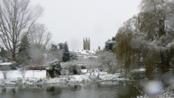 St Mary's Church and Bungay town Wallpaper