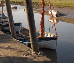 Blakeney Creek, Norfolk Wallpaper