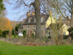 A lovely home in Water Newton Wallpaper