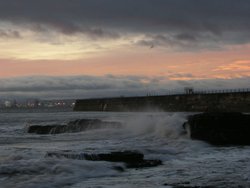 Sunrise lighthouse corner Wallpaper