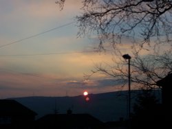 The sun goes down Wallpaper