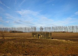 Pillbox in field at Higham near Gravesend Wallpaper