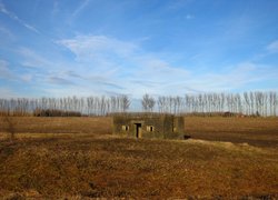 Pillbox in field at Higham near Gravesend Wallpaper