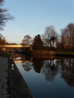Evening at Sprotbrough lock