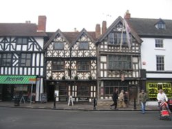 Garrick Inn and Harvard House Wallpaper