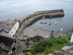 Clovelly Wallpaper