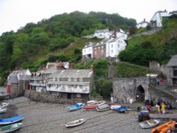 Clovelly Wallpaper