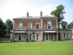 Castle Park House Wallpaper